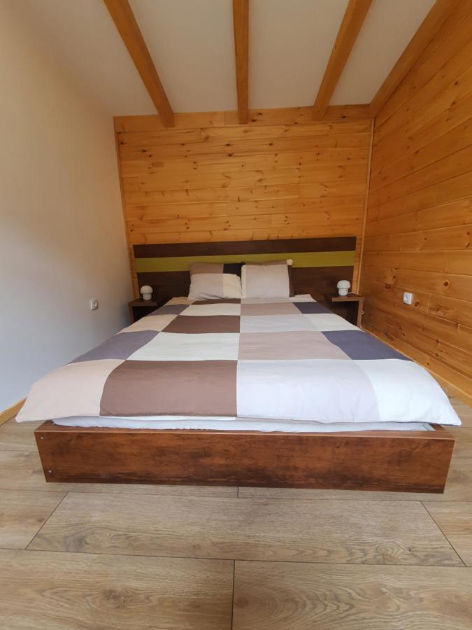 Apartments Ostojic Mokra Gora Eksteriør bilde